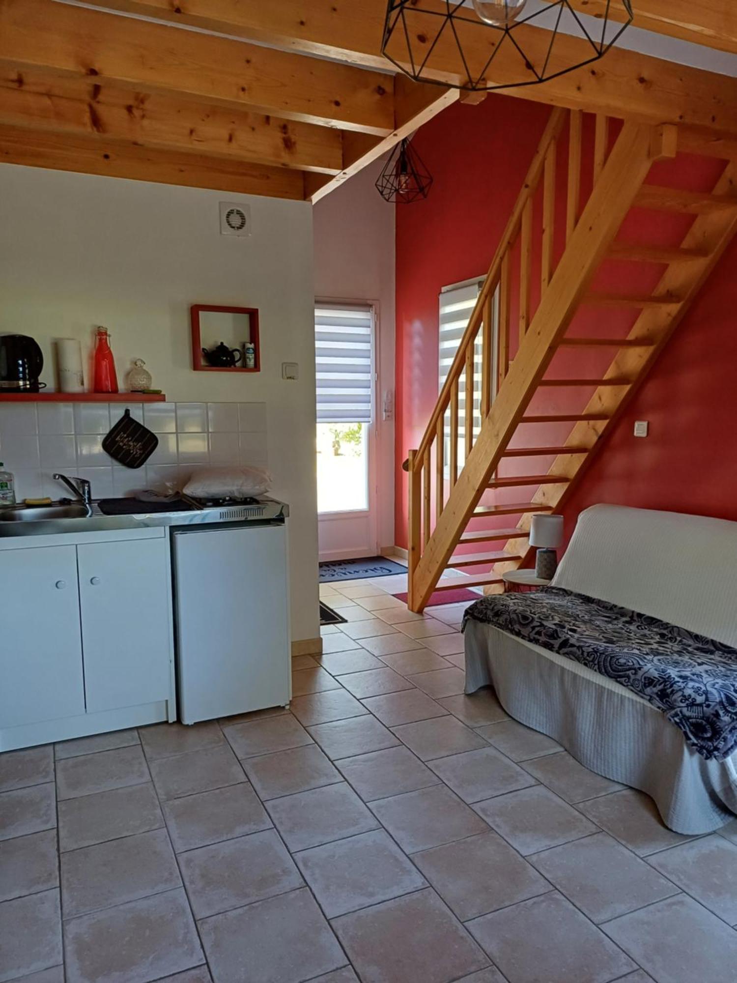 Studio Appart' Les Jards Bressuire Exteriör bild